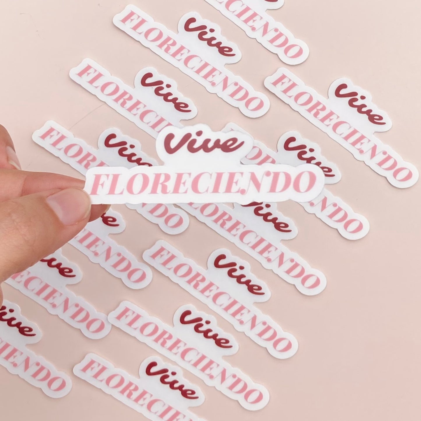 Vive Floreciendo
