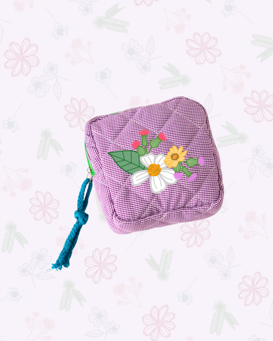 Macito silvestre wristlet